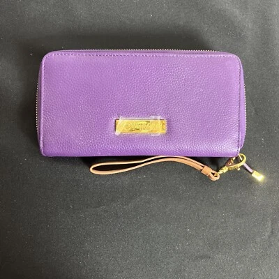 Cartera Joy & Iman de cuero púrpura con cremallera alrededor NUEVA Foto 1 de 3