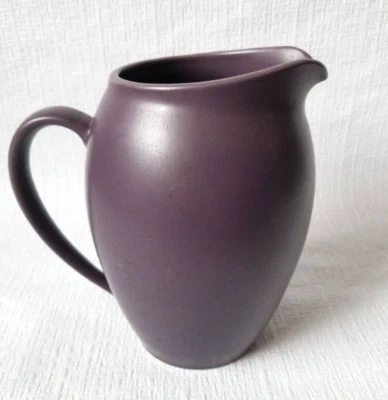 Jarra de agua Noritake Colorwave 56 oz gres púrpura 8486 Foto 1 de 4