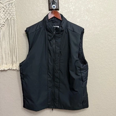 CHALECO ACOLCHADO BANANA REPUBLIC HOMBRE TALLA M CLOUD TECH Foto 1 de 4