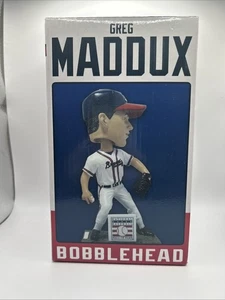 Greg Maddux Atlanta Braves HOF Bobblehead SGA - Bild 1 von 6