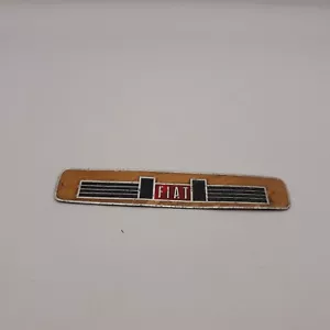 Scritta cruscotto fregio targhetta badge emblema per Fiat 850 berlina auto epoca - Foto 1 di 24