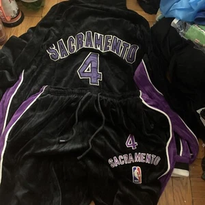 Sacramento Kings #4 Chris Webber NBA Basketball Black Jacket & Pants Sz 2XL XXL - Picture 1 of 10