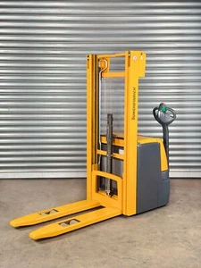 Jungheinrich EJC 216 - Hochhubwagen - Nur 1019 Std. - Service Neu - Batterie 90% - Bild 1 von 9