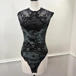Body Victoria's Secret M Terciopelo Aplastado Encaje Tanga Cachicho Hada Grunge - Imagen 1 de 17