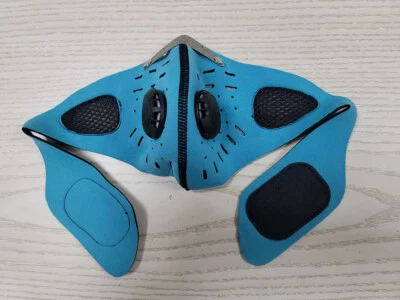 Media máscara facial reutilizable deportiva para ciclismo válvulas de respiración con filtro de carbono activo EE. UU. Foto 1 de 4