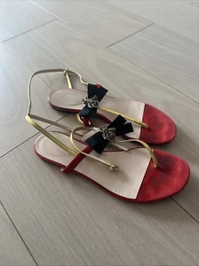 Gucci Moody Bee Bow Flat Thong Sandal 38.5 Red - Picture 1 of 8