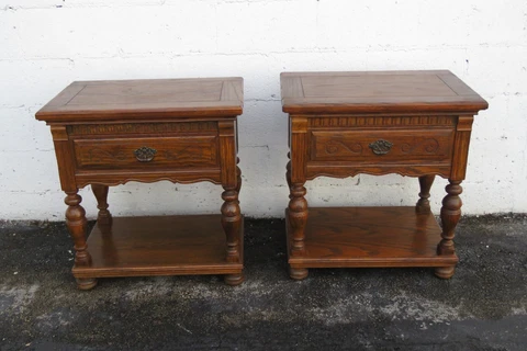 Ethan Allen Solid Oak Large Nightstands End Side Bedside Tables a Pair 3829 Cover
