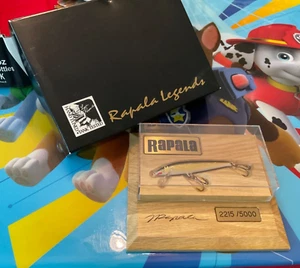 Rapala Legends LTD ED Mounted Fishing Lure in Display Case #2215/2500 - Picture 1 of 2
