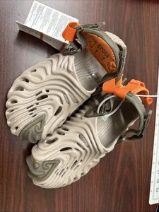 Zueco Salehe Bembury Crocs Menemsha M 7 W 9 - Imagen 1 de 10