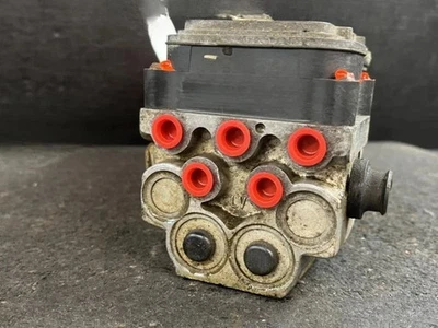 2000-2002 Chevy Tahoe/ Suburban 1500 ABS Anti Lock Brake Pump Module Assembly Foto 1 de 4