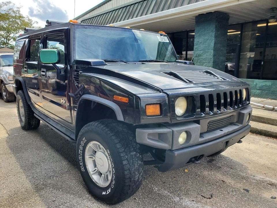 Used Running Board fits: 2004 Hummer H2  Grade C - Image 1 of 4