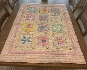 2002 Pottery Barn Kinder Krippe Quilt Blumen Gänseblümchen rosa Patchwork Garten Baby weich - Bild 1 von 24