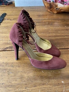 J. Crew Rustic Brown Suede Ruffle Ankle Strap Heels Pumps 5.5 Made In Italy - Picture 1 of 8