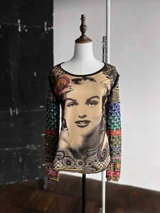 Top donna Desigual by Christian Lacroix Marilyn Monroe stampato Y2K LS taglia M/L - Foto 1 di 6