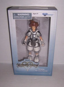 Disney Kingdom Hearts Sora Birth By Sleep Figure Diamond Select series 1.5 NEW! - Picture 1 of 6