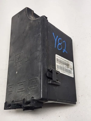 68028007AB Dodge Caliber Jeep Patriot TIPM Totally Integrated Power Module  - Image 1 of 4