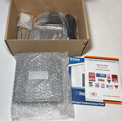 NEW D-Link DWL-8200AP 802.11a/b/g PoE Wireless Access Point - Image 1 of 3