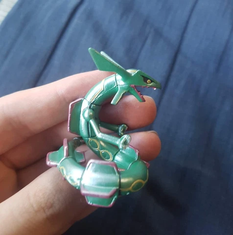 U8 sp  Tomy Pokemon Figure 3rd Gen  Rayquaza (Metallic) Cover