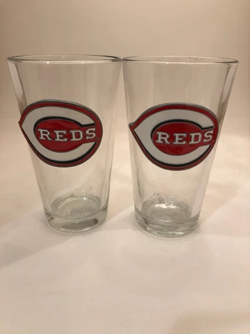 New Set Of 2 Cincinnati Reds Pint Glasses Reg $13.99 EACH Cover