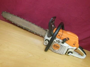 Stihl MS261C Chainsaw w/ 20" Bar & Chain - Picture 1 of 9