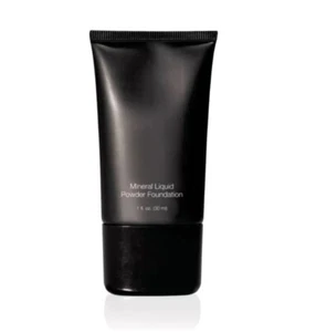 MINERAL LIQUID POWDER FOUNDATION SPF 15 - PALE BEIGE - FULL COVERAGE-FROM MUA - Picture 1 of 2