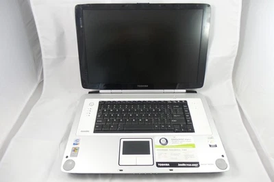 Vintage Toshiba Satellite Notebook 17" P4 2.8 GHz 512 MB RAM 60GB HDD (P25-S507) - Image 1 of 3