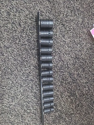 S-K TOOLS 12 PIECE 3/8 DRIVE TWIST TURBO SOCKET SET METRIC & SAE. - Image 1 of 4