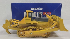 Komat'su Bulldozer D475A Diecast Scale 1:50 Replica Made In Japan Replicars Corp - Picture 1 of 15