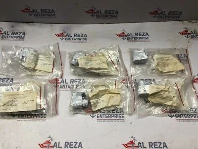 COOPER CROUSE HINDS PAULUHN FX4005 LAMP HOLDER LOT OF 6 UNIT - Image 1 of 4