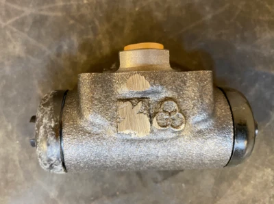 Cilindro de rueda de freno - Sanyco - 25-10300 - Se adapta a Dodge Colt 1978-1979 Foto 1 de 4