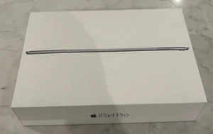 iPad Pro 9.7 Inch 128GB Wi-Fi - BOX ONLY ! - Picture 1 of 4