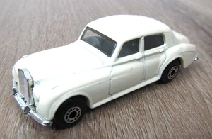 VINTAGE MATCHBOX ROLLS-ROYCE SILVER CLOUD TOY CAR 1985 MACAU CREAM - Picture 1 of 4