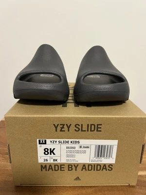 Yeezy Slides Niños Pequeños Talla 8K Auténtico  Foto 1 de 3