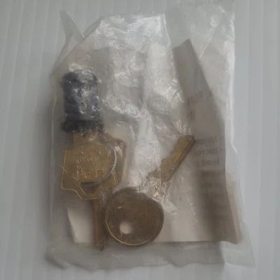 HF23B.X112E HON Removable Lock Core Kit includes 1-core, 3 -keys - Image 1 of 2