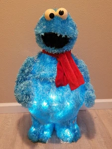 28" Krümelmonster weicher Fellstoff beleuchtet Weihnachten Hof Dekor mit Schal - Bild 1 von 9