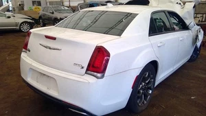 Driver Left Front Spindle/Knuckle AWD Fits 15-23 300 6721554 - Picture 1 of 12