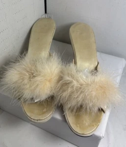 Vintage 1950er Boudoir Hostess Slipper Absätze Größe 6 elfenbein creme Satin Marabu Federn - Bild 1 von 5