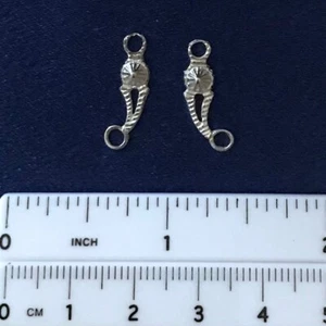 Kleiner traditioneller (oder großer 1:12) FANCY WESTERN CURB BIT Weißbronze im Maßstab 1:9 - Bild 1 von 2