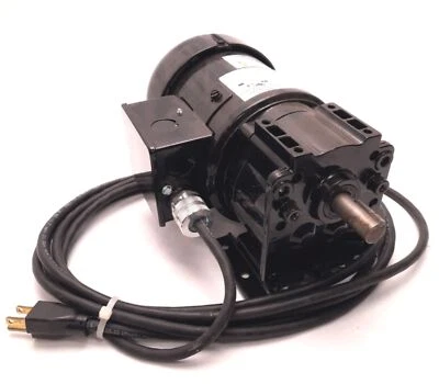 Dayton 6Z821C AC Gearmotor 19.1:1 Ratio 1/6HP 100inlb 93RPM 5/8" Shaft 115/230V - Image 1 of 4