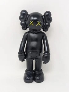 100% Authentic 2016 KAWS Companion Open Edition Medicom Toy Vinyl - Picture 1 of 9