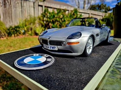 Kyosho 1/18 BMW Z8  Mounted On Customized Base - Image 1 of 4