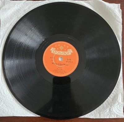 Whisky ist kein Wasser   -   Bruce Low - Bild 1 von 2