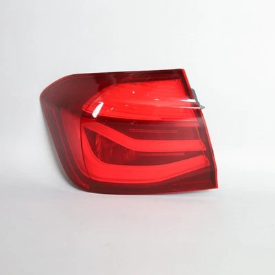 2018 BMW 330e 330i 340i Left Tail Light Smoked Lense 63217456517 OEM Used Foto 1 de 4