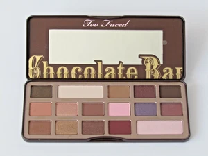 NEW Too Faced Chocolate Bar Luxury Neutral Eyeshadow Palette Chocolate Scented - Picture 1 of 11