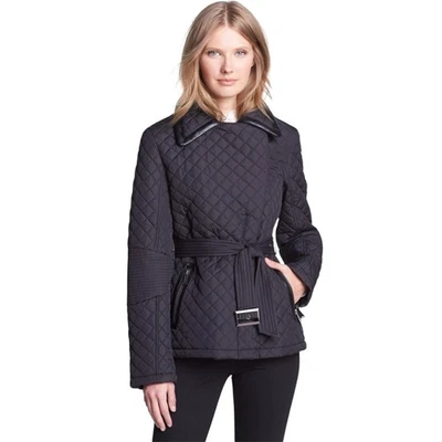 NWOT DKNY QUILTED JACKET IN BLACK COLOR WITH FAUX LEATHER TRIM, SIZE S — 第 1/4 张图片