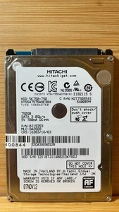 Hitachi SATA 2.5" HTS547575A9E384 0J15353 750GB H2T750854S DA3928 - Afbeelding 1 van 2