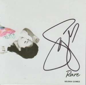 Selena Gomez signed Rare cd - Picture 1 of 1