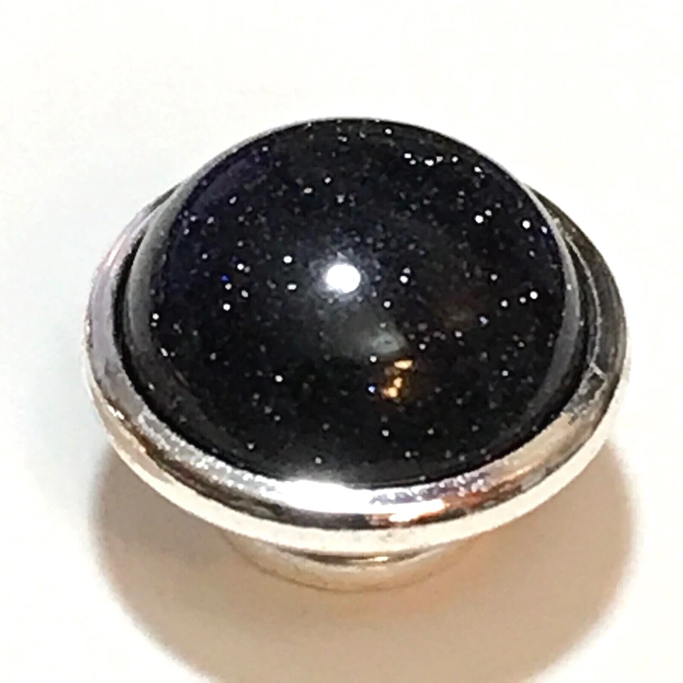 Abajur de pedra azul Jewelpop para anéis e joias camaleão - Preto!! - Imagem 1 de 4