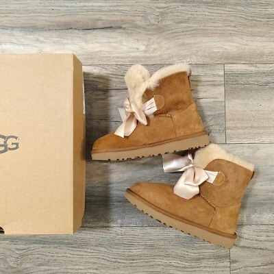 Botas UGG Lana Media Alta para Mujer Negro Azul Gris Varios Colores Nuevas Con Caja Foto 1 de 4