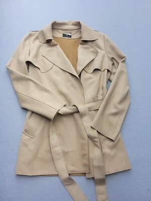 Trench coat feminino Tahari marrom médio - Imagem 1 de 4